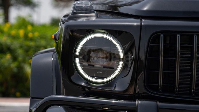 Новый Mercedes-Benz G-Class AMG 63 AMG II (W465) Рестайлинг, 4.0 л, 2025 в Дубае от Milele Черный цвет. Other | AUTO.AE