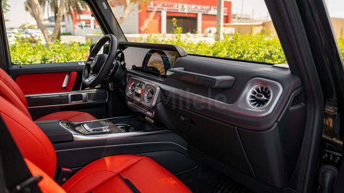 Новый Mercedes-Benz G-Class AMG 63 AMG II (W465) Рестайлинг, 4.0 л, 2025 в Дубае от Milele Черный цвет. Other | AUTO.AE