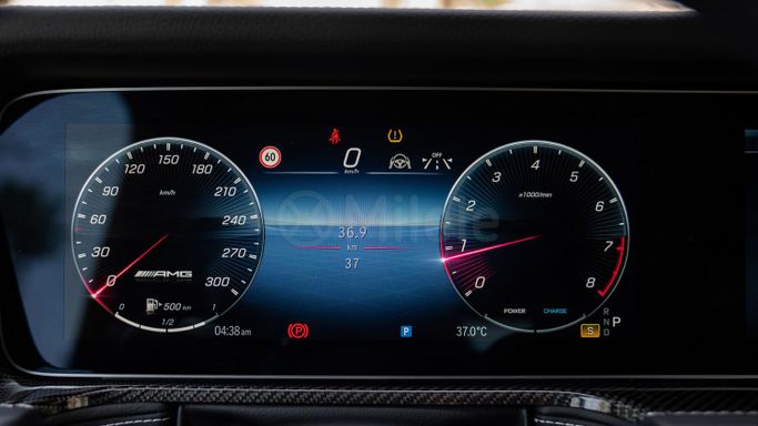 Новый Mercedes-Benz G-Class AMG 63 AMG II (W465) Рестайлинг, 4.0 л, 2025 в Дубае от Milele Черный цвет. Other | AUTO.AE