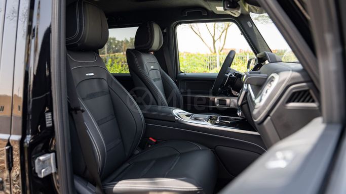 Новый Mercedes-Benz G-Class AMG 63 AMG II (W465) Рестайлинг, 4.0 л, 2025 в Дубае от Milele Черный цвет. Other | AUTO.AE