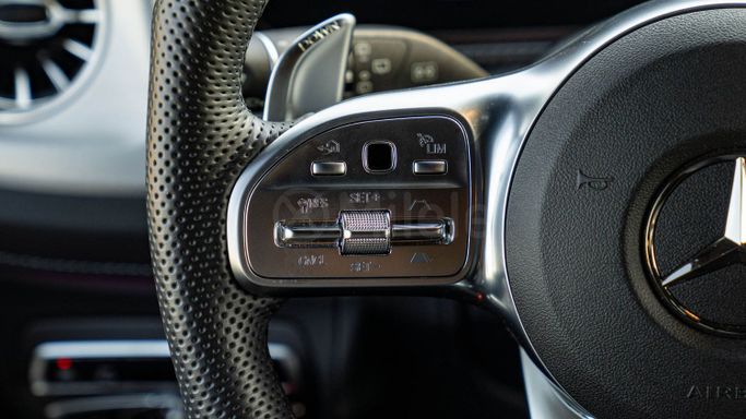 Подержанный Mercedes-Benz G-Class AMG 63 AMG II (W463), 4.0 л, 2022 в Дубае от Milele Белый цвет. Other | AUTO.AE