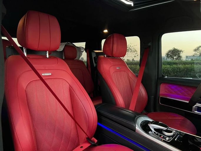 Used Mercedes-Benz G-Class AMG 63 AMG II (W463), 4.0 l, 2021 in Dubai by Drivenchy Motors, Black color. European Specs | AUTO.AE