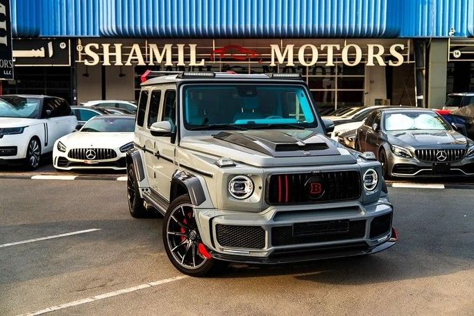 Подержанный Mercedes-Benz G-Class AMG 63 AMG II (W463), 4.0 л, 2023 в Дубае от Shamil Motors Серый цвет.  | AUTO.AE