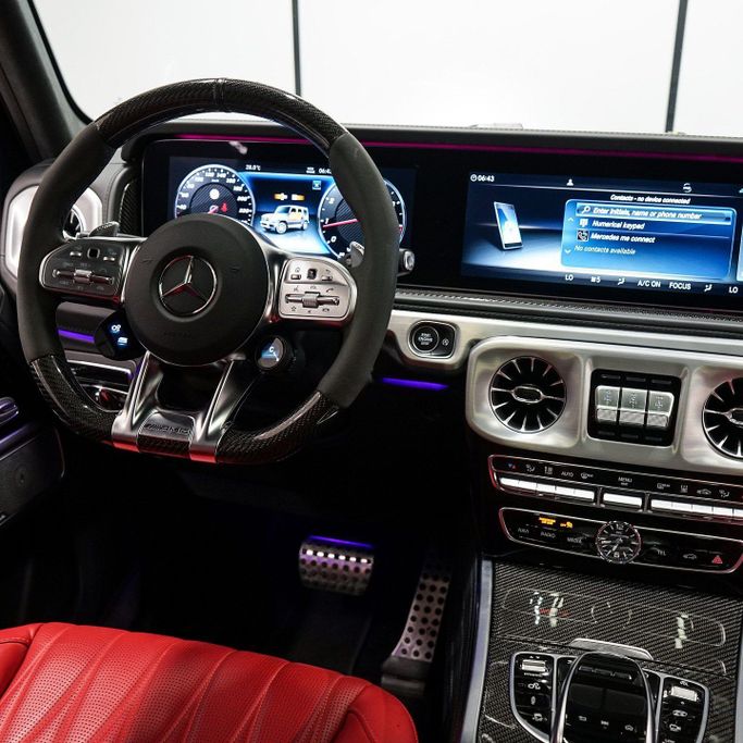 Подержанный Mercedes-Benz G-Class AMG 63 AMG II (W463), 4.0 л, 2023 в Дубае от AAA Motors Черный цвет. Европейская | AUTO.AE