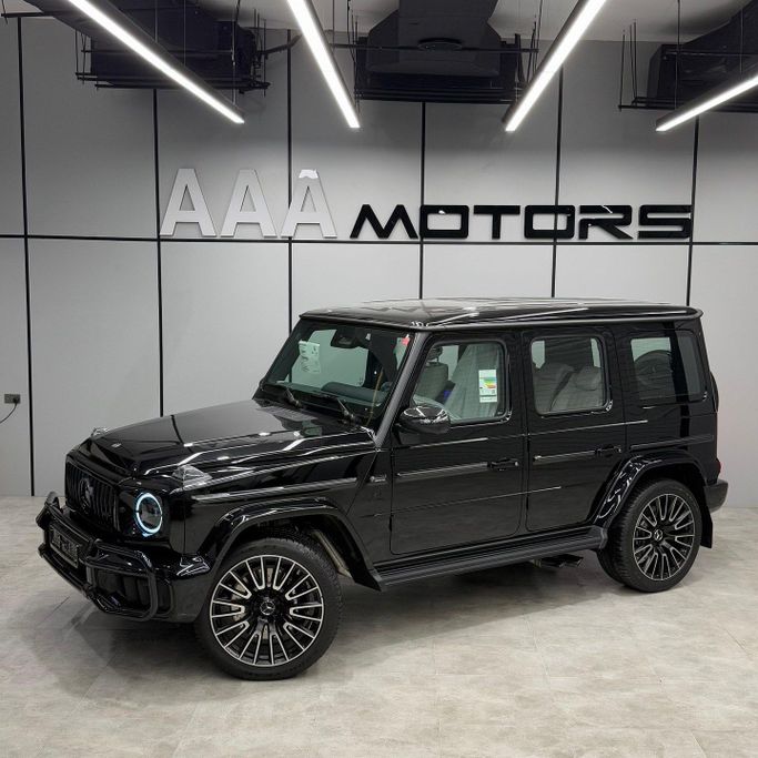 جديدة Mercedes-Benz G-Class AMG 63 AMG عملية شد الوجه II (W465), 4.0 l, 2025 في في دبي من AAA Motors، اللون أسود. مواصفات الخليج | AUTO.AE