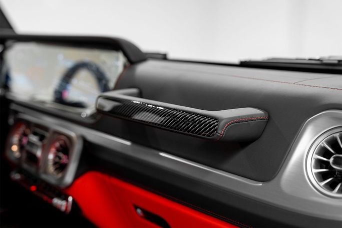 جديدة Mercedes-Benz G-Class AMG 63 AMG عملية شد الوجه II (W465), 4.0 l, 2025 في في دبي من PUPIL OF FATE MOTORS، اللون أبيض. مواصفات الخليج | AUTO.AE