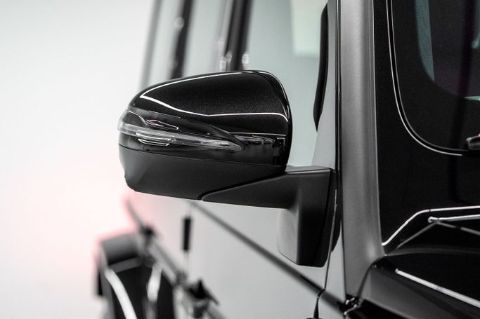 جديدة Mercedes-Benz G-Class AMG 63 AMG عملية شد الوجه II (W465), 4.0 l, 2025 في في دبي من PUPIL OF FATE MOTORS، اللون أسود. مواصفات الخليج | AUTO.AE