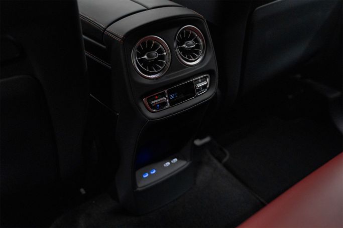 جديدة Mercedes-Benz G-Class AMG 63 AMG عملية شد الوجه II (W465), 4.0 l, 2025 في في دبي من PUPIL OF FATE MOTORS، اللون أسود. مواصفات الخليج | AUTO.AE