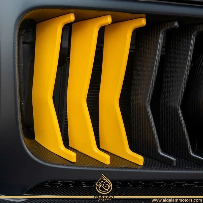 Подержанный Mercedes-Benz G-Class AMG 63 AMG II (W463), 4.0 л, 2023 в Дубае от Q Motors Черный цвет. Европейская | AUTO.AE