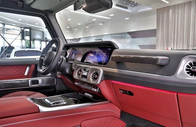 New Mercedes-Benz G-Class AMG 63 AMG II (W465) Facelift, 4.0 l, 2025 in Dubai by Prestige motors, Silver color. Other | AUTO.AE