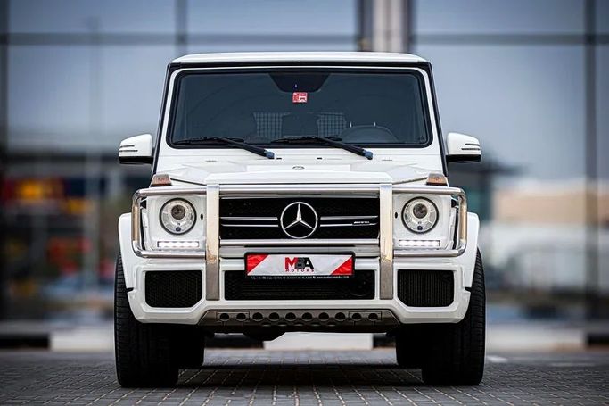 Подержанный Mercedes-Benz G-Class AMG 63 AMG I (W463) Рестайлинг 3, 5.5 л, 2016 в Дубае от MBA Motors Белый цвет. GCC | AUTO.AE