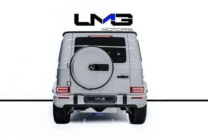 Подержанный Mercedes-Benz G-Class AMG 63 AMG II (W465) Рестайлинг, 4.0 л, 2024 в Дубае от LMG Motors Серебристый цвет. Европейская | AUTO.AE