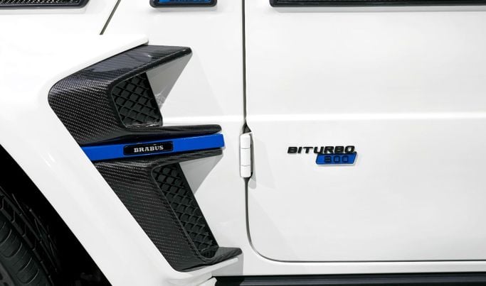 Новый Mercedes-Benz G-Class AMG Brabus 800 II (W463), 4.0 л, 2021 в Дубае от Dourado Luxury Car Белый цвет. Европейская | AUTO.AE
