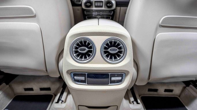 Новый Mercedes-Benz G-Class AMG 63 AMG II (W463), 4.0 л, 2024 в Дубае от Dourado Luxury Car Синий цвет. Европейская | AUTO.AE