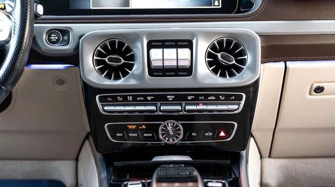 Used Mercedes-Benz G-Class AMG 63 AMG II (W463), 4.0 l, 2019 in Dubai by 8 Ba Motors, Blue color. Japanese Specs | AUTO.AE