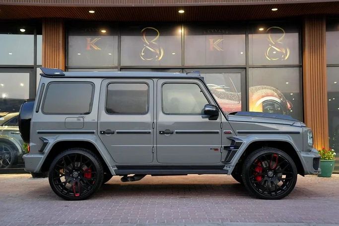Used Mercedes-Benz G-Class AMG Brabus 800 II (W463), 4.0 l, 2022 in Dubai by 8 Ba Motors, Grey color. European Specs | AUTO.AE