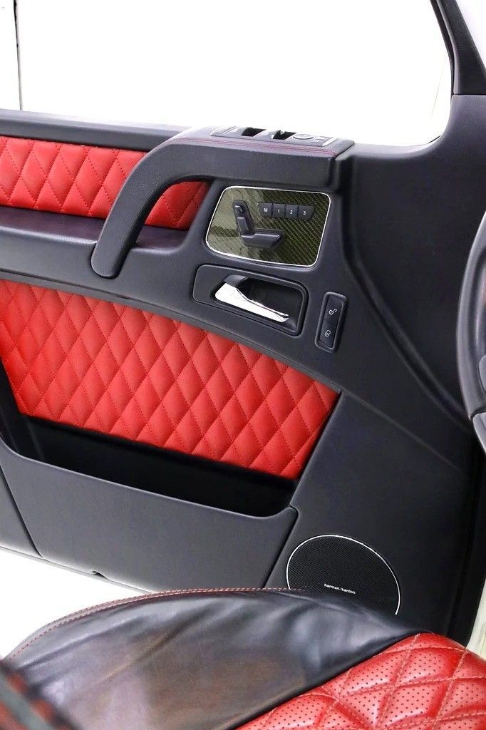 Подержанный Mercedes-Benz G-Class AMG 63 AMG I (W463) Рестайлинг 3, 5.5 л, 2017 в Дубае от Al Faris Motors Белый цвет. GCC | AUTO.AE