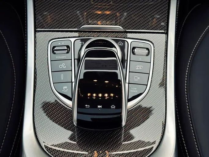 Подержанный Mercedes-Benz G-Class AMG 63 AMG II (W465) Рестайлинг, 4.0 л, 2024 в Дубае от Mirza Automobile FZE Черный цвет. Японская | AUTO.AE