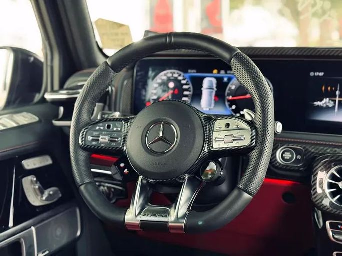 Подержанный Mercedes-Benz G-Class AMG 63 AMG II (W465) Рестайлинг, 4.0 л, 2024 в Дубае от Mirza Automobile FZE Черный цвет. Японская | AUTO.AE