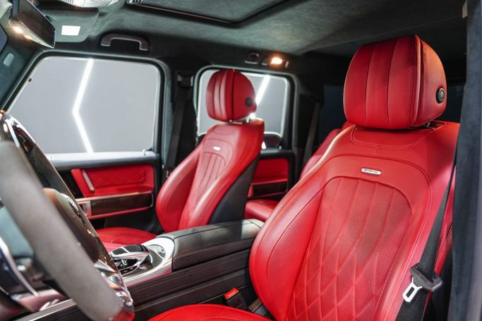 Подержанный Mercedes-Benz G-Class AMG 63 AMG II (W463), 4.0 л, 2022 в Дубае от Sanam Cars Черный цвет. GCC | AUTO.AE