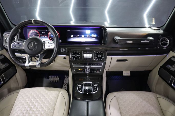 Used Mercedes-Benz G-Class AMG 800 XLP II (W463), 4 l, 2021 in Dubai by Sanam Cars, Black color. GCC Specs | AUTO.AE