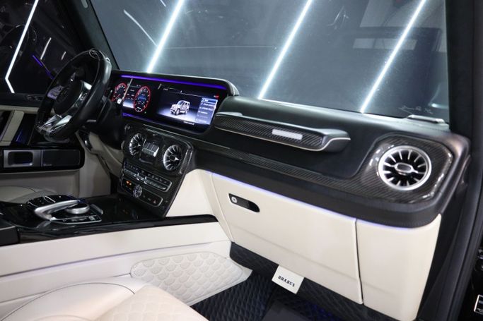 Used Mercedes-Benz G-Class AMG 800 XLP II (W463), 4 l, 2021 in Dubai by Sanam Cars, Black color. GCC Specs | AUTO.AE