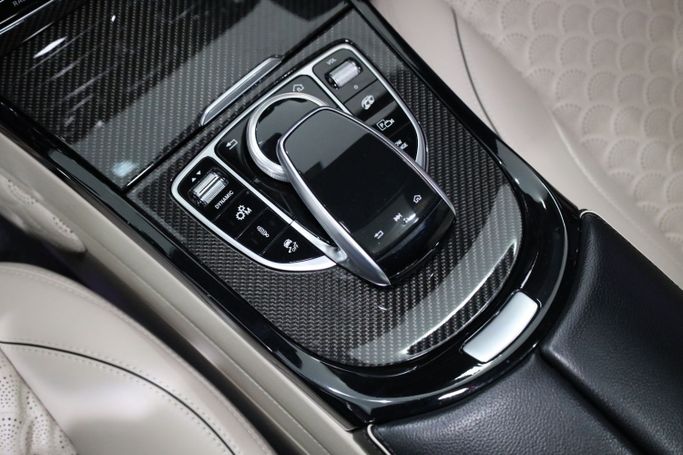 Used Mercedes-Benz G-Class AMG 800 XLP II (W463), 4 l, 2021 in Dubai by Sanam Cars, Black color. GCC Specs | AUTO.AE