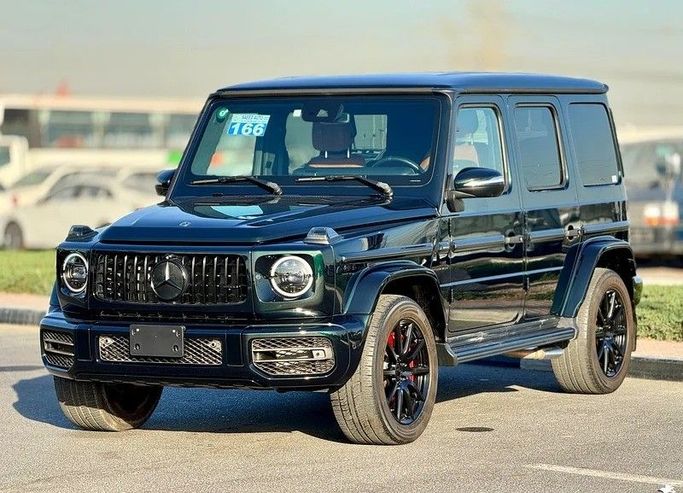 Подержанный Mercedes-Benz G-Class AMG 63 AMG II (W463), 4.0 л, 2019 в Дубае от Best Car Зеленый цвет. Японская | AUTO.AE