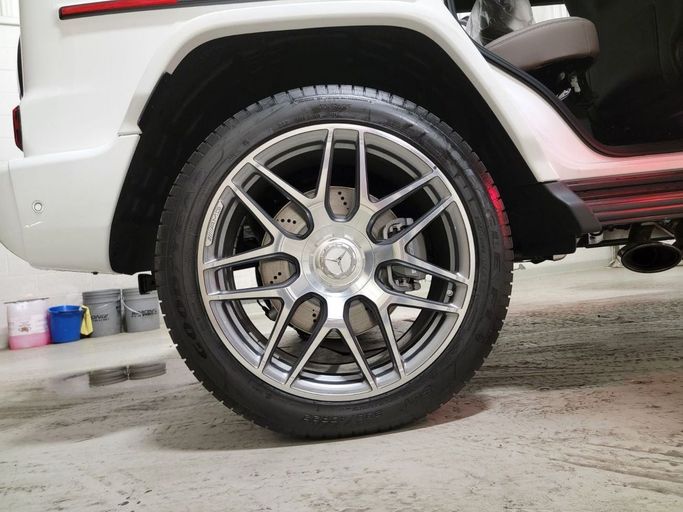 Новый Mercedes-Benz G-Class AMG 63 AMG II (W465) Рестайлинг, 4.0 л, 2025 в Дубае от Allied Motors Белый цвет. Other | AUTO.AE