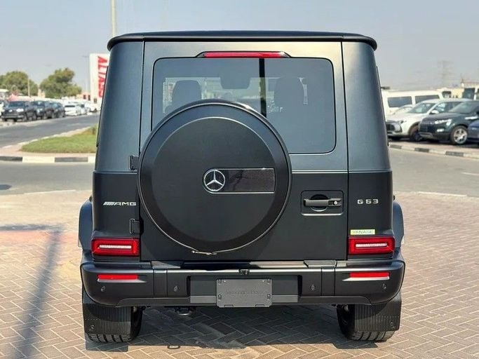 Подержанный Mercedes-Benz G-Class AMG 63 AMG II (W465) Рестайлинг, 4.0 л, 2025 в Дубае от Best Car Черный цвет. Японская | AUTO.AE