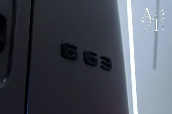 Подержанный Mercedes-Benz G-Class AMG 63 AMG II (W463), 4.0 л, 2021 в Дубае от A1 Luxury Motors Серый цвет. Американская | AUTO.AE