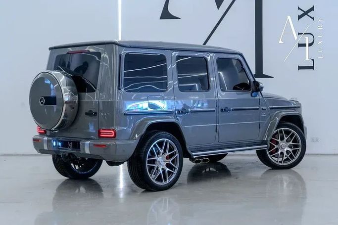Подержанный Mercedes-Benz G-Class AMG 63 AMG II (W463), 4.0 л, 2021 в Дубае от A1 Luxury Motors Серый цвет. Европейская | AUTO.AE