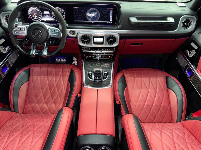 Used Mercedes-Benz G-Class AMG 63 AMG II (W463), 4.0 l, 2019 in Dubai by Zeus Motors, White color. GCC Specs | AUTO.AE