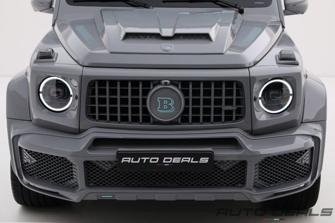 Подержанный Mercedes-Benz G-Class AMG Brabus 800 II (W463), 4.0 л, 2020 в Дубае от AUTO DEALS Серый цвет. GCC | AUTO.AE