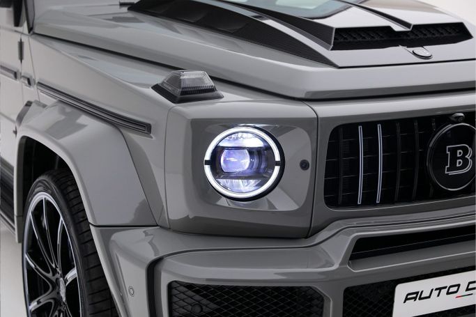 Новый Mercedes-Benz G-Class AMG Brabus 800 II (W463), 4.0 л, 2023 в Дубае от AUTO DEALS Серый цвет. Европейская | AUTO.AE