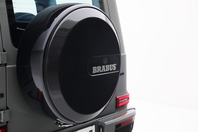 Новый Mercedes-Benz G-Class AMG Brabus 800 II (W463), 4.0 л, 2023 в Дубае от AUTO DEALS Серый цвет. Европейская | AUTO.AE