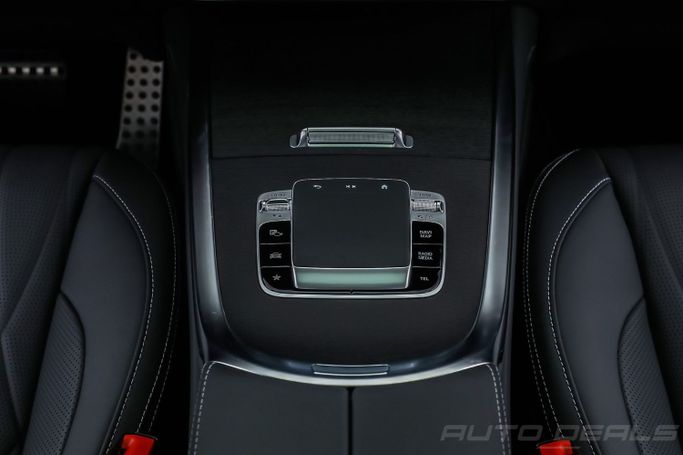 Новый Mercedes-Benz G-Class AMG 63 AMG II (W465) Рестайлинг, 4.0 л, 2025 в Дубае от AUTO DEALS Зеленый цвет. Европейская | AUTO.AE