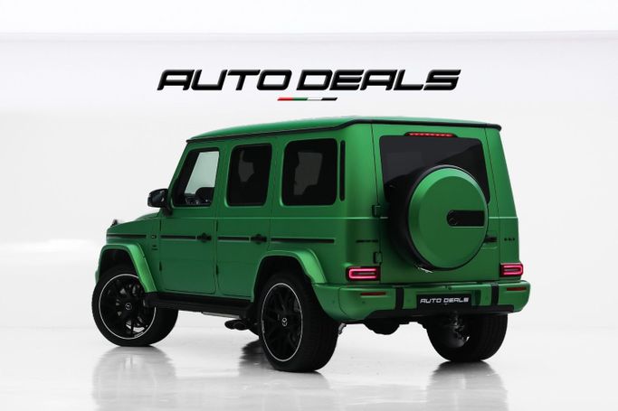 Новый Mercedes-Benz G-Class AMG 63 AMG II (W465) Рестайлинг, 4.0 л, 2025 в Дубае от AUTO DEALS Зеленый цвет. Европейская | AUTO.AE