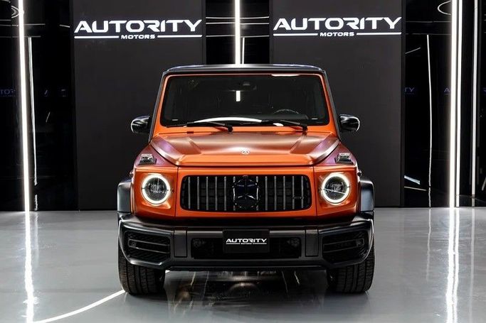 مستعملة Mercedes-Benz G-Class AMG 63 AMG II (W463), 4.0 l, 2022 في في دبي من Autority Motors، اللون برتقالي. المواصفات اليابانية | AUTO.AE
