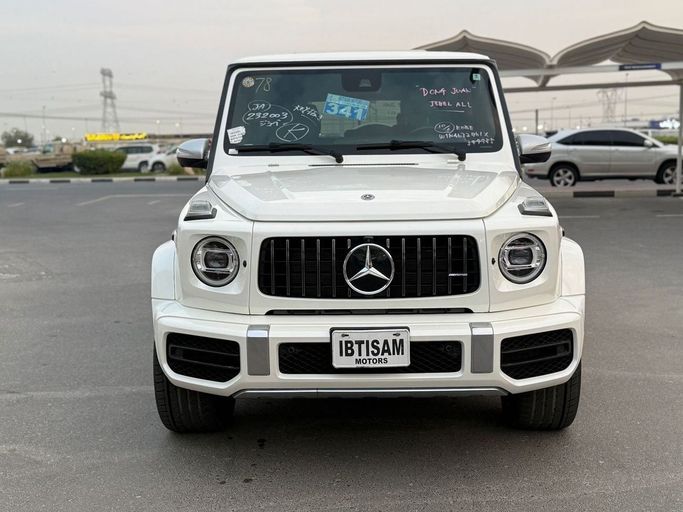 مستعملة Mercedes-Benz G-Class AMG 63 AMG II (W463), 4.0 l, 2020 في في دبي من Ibitisam Motors FZCO، اللون أبيض. المواصفات اليابانية | AUTO.AE | إعلان #259989