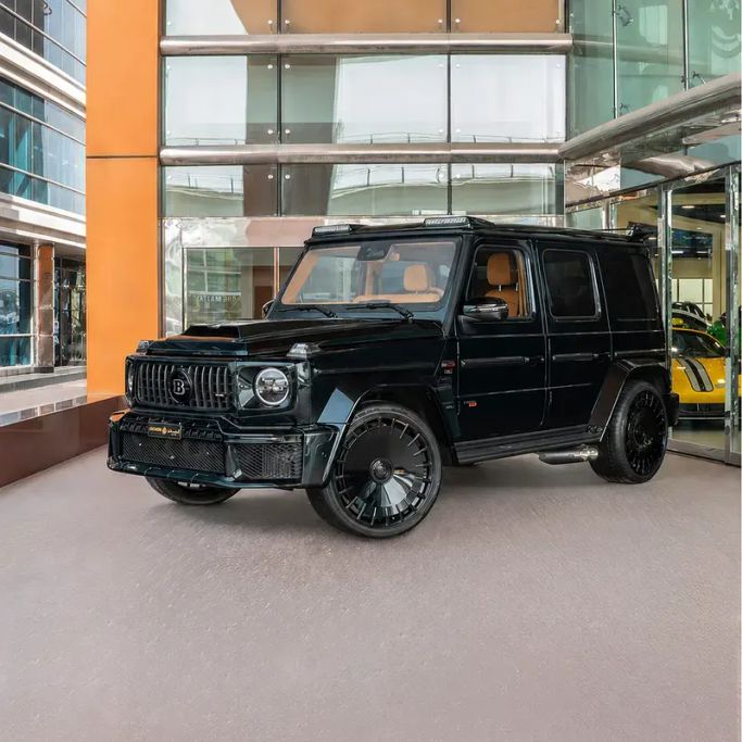 مستعملة Mercedes-Benz G-Class AMG Brabus 800 II (W463), 4.0 l, 2025 في في دبي من Q Motors، اللون أخضر. المواصفات الأوروبية | AUTO.AE | إعلان #263538