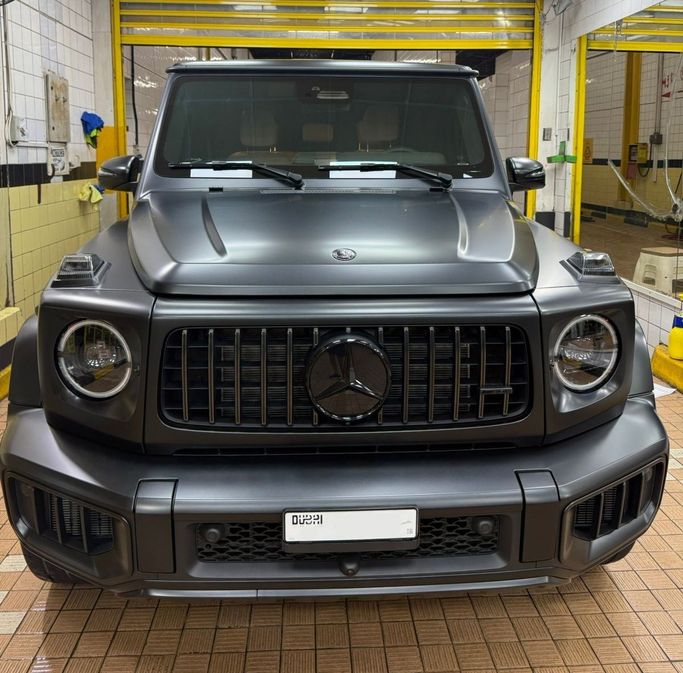 مستعملة Mercedes-Benz G-Class AMG 63 AMG II (W463), 4.0 l, 2025 في في دبي، اللون أسود. المواصفات اليابانية | AUTO.AE | إعلان #265361
