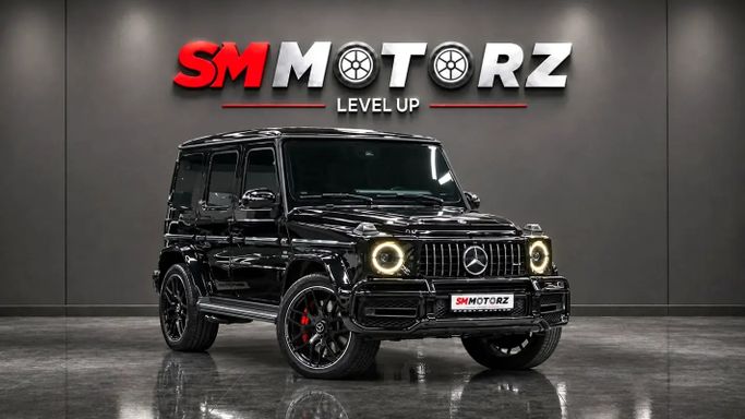 مستعملة ⁦Mercedes-Benz G-Class AMG 63 AMG II (W463)، 4.0 l، 2019⁩ في في الإمارات, دبي من SM MOTORZ، اللون أسود. مواصفات الخليج | AUTO.AE | إعلان #290473