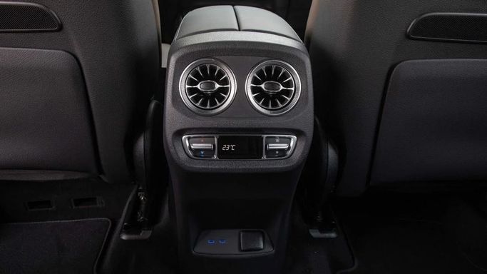 Новый Mercedes-Benz G-Class 500 III (W465) Рестайлинг, 3.0 л, 2025 в Дубае от Dresden Motors Коричневый цвет. GCC | AUTO.AE
