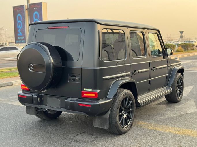 Used Mercedes-Benz G-Class 550 III (W463), 4.0 l, 2020 in Dubai by Saeed Auto, Black color. Japanese Specs | AUTO.AE