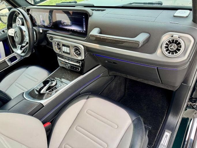 Used Mercedes-Benz G-Class 550 III (W463), 4.0 l, 2019 in Dubai by Saeed Auto, Black color. Japanese Specs | AUTO.AE