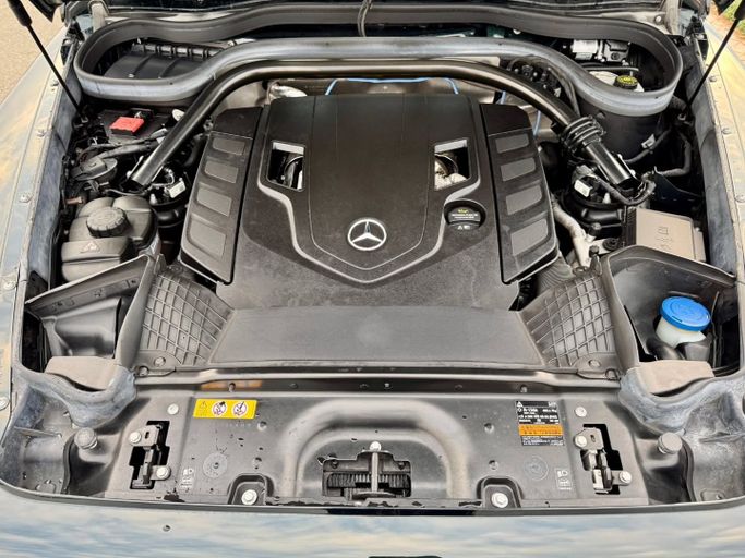 Used Mercedes-Benz G-Class 550 III (W463), 4.0 l, 2019 in Dubai by Saeed Auto, Black color. Japanese Specs | AUTO.AE