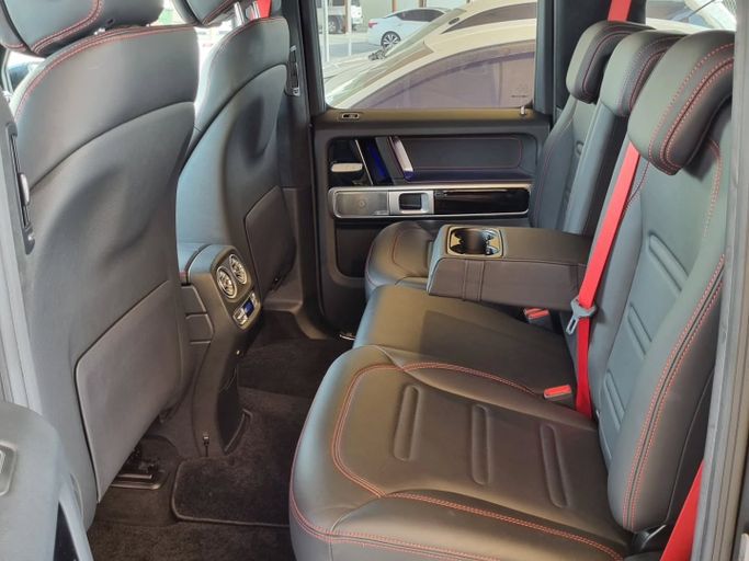 Used Mercedes-Benz G-Class 550 III (W463), 4.0 l, 2020 in Dubai by Saeed Auto, Black color. Japanese Specs | AUTO.AE