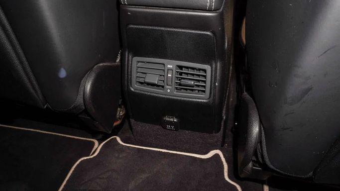 Подержанный Mercedes-Benz G-Class 550 II (W463) Рестайлинг 2, 5.5 л, 2012 в Дубае от Ibitisam Motors Белый цвет.  | AUTO.AE