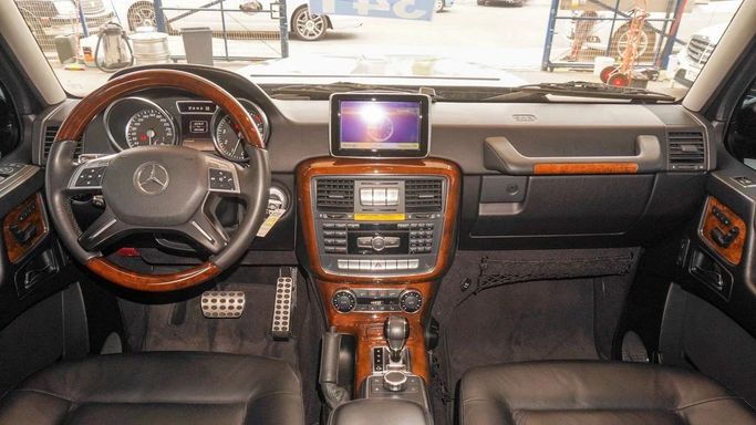 Подержанный Mercedes-Benz G-Class 500 II (W463) Рестайлинг 3, 5.5 л, 2014 в Дубае от Ibitisam Motors Черный цвет.  | AUTO.AE